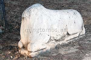 Statue of lying horse without head